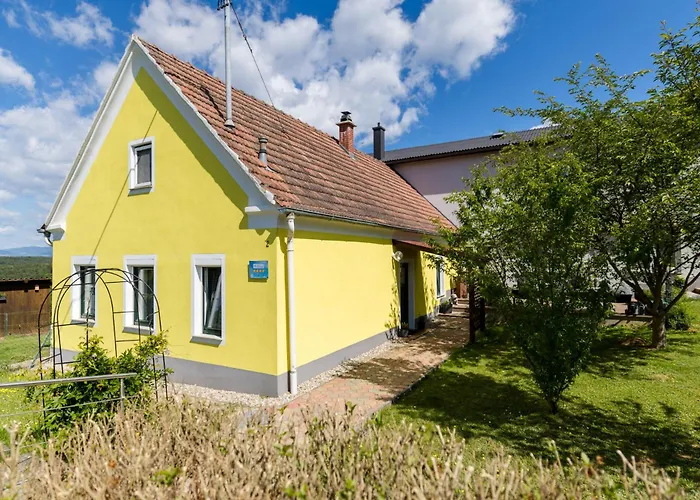 Grafs Im Suedburgenland Holiday home *